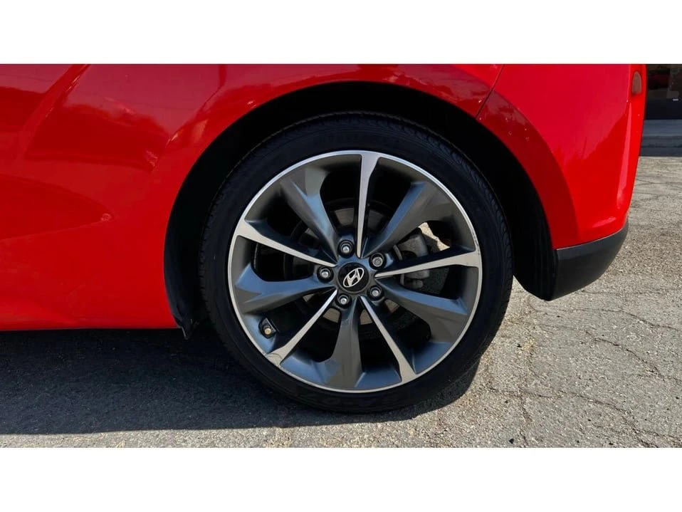 2020 Hyundai Veloster - Image 17 of 17