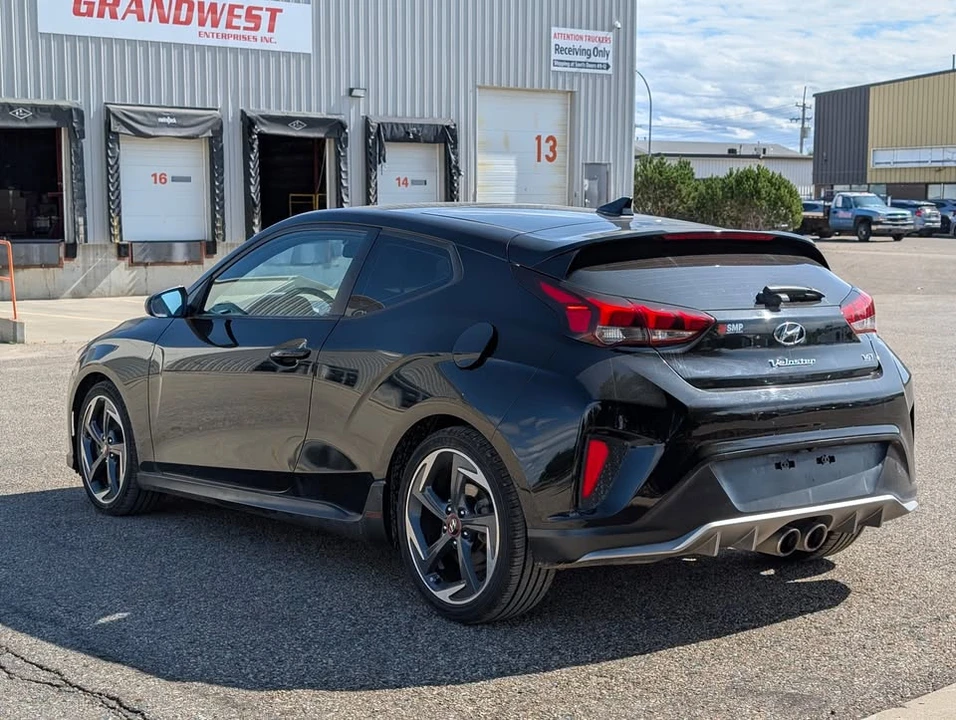 2020 Hyundai Veloster - Image 4 of 16