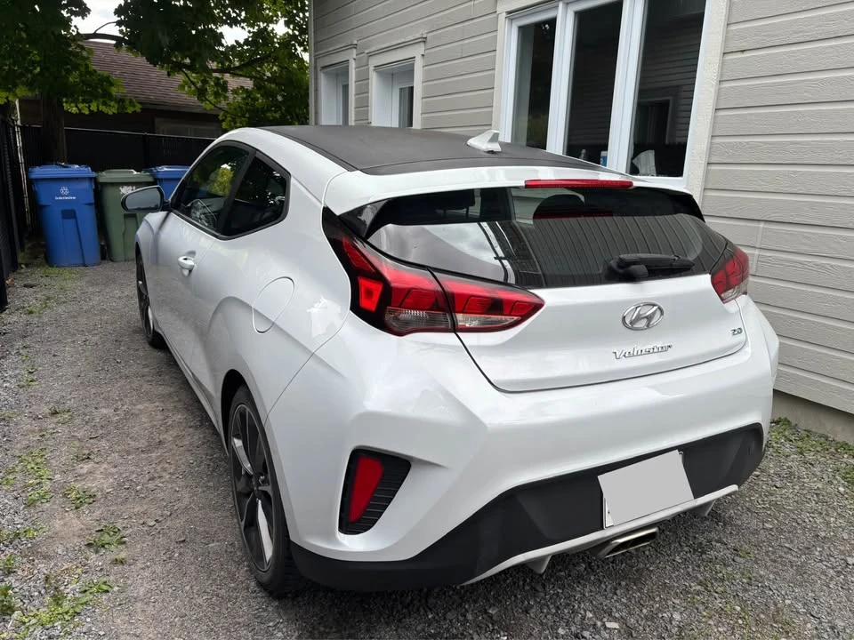 2020 Hyundai Veloster - Image 2 of 6