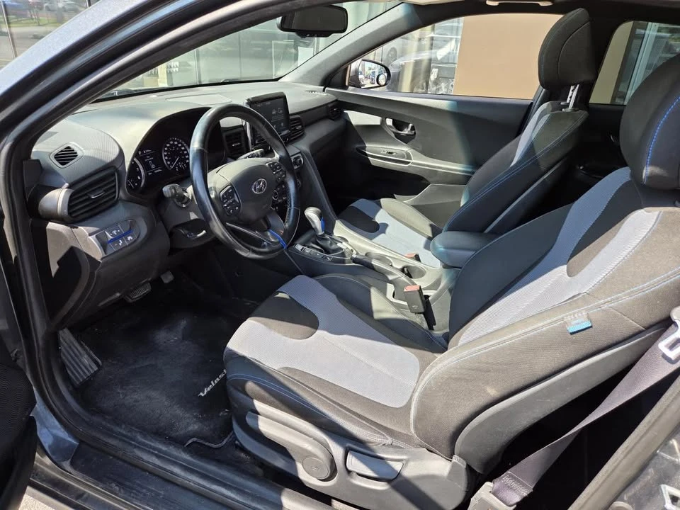 2020 Hyundai Veloster - Image 7 of 19