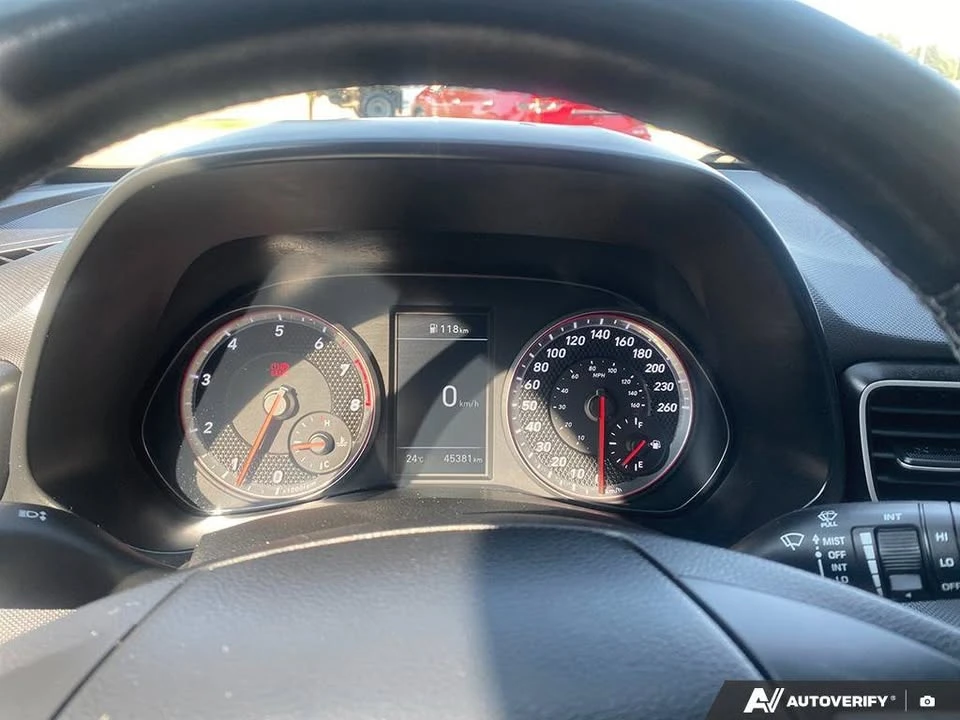2020 Hyundai Veloster - Image 16 of 20
