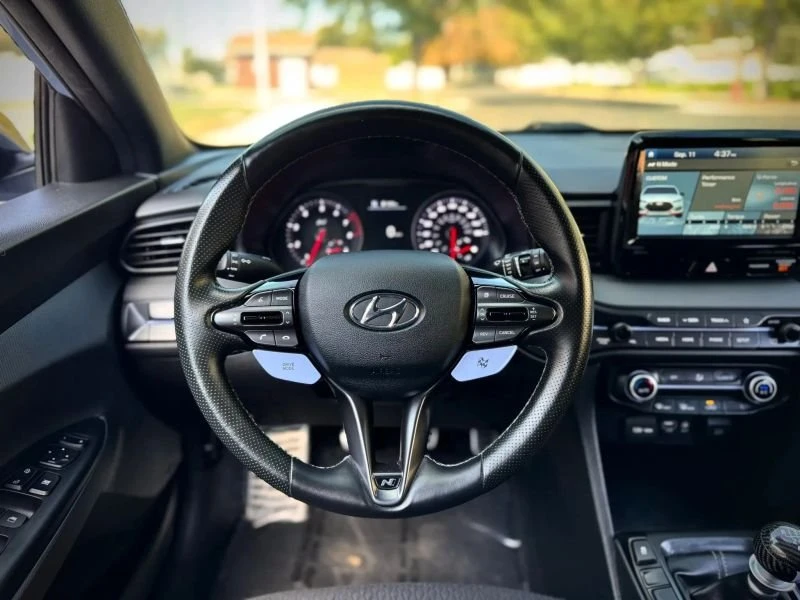 2020 Hyundai Veloster - Image 7 of 20