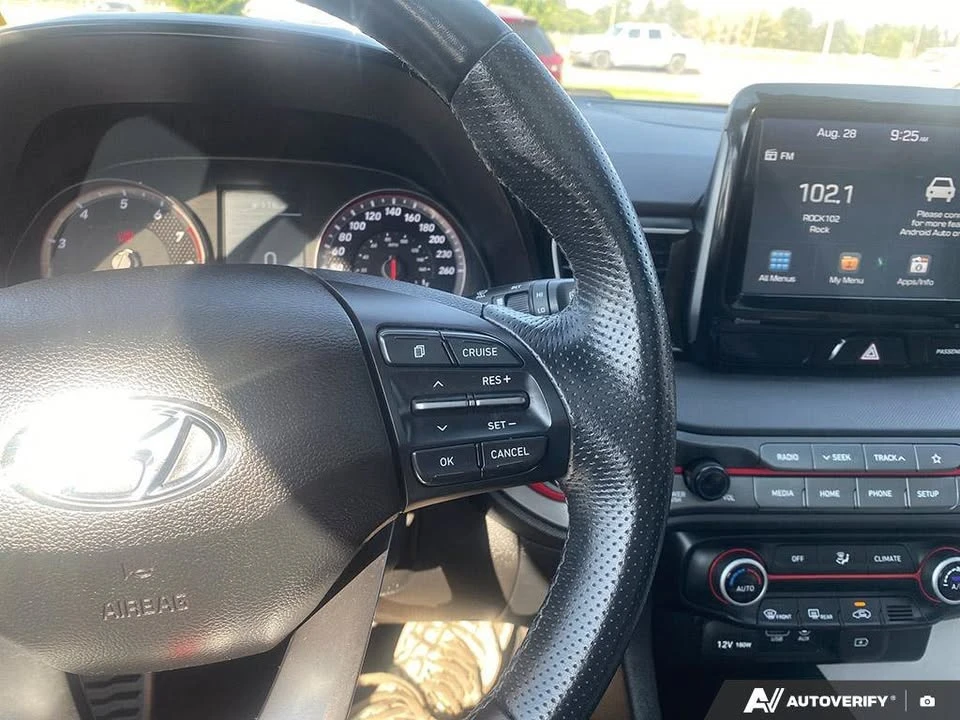 2020 Hyundai Veloster - Image 17 of 20