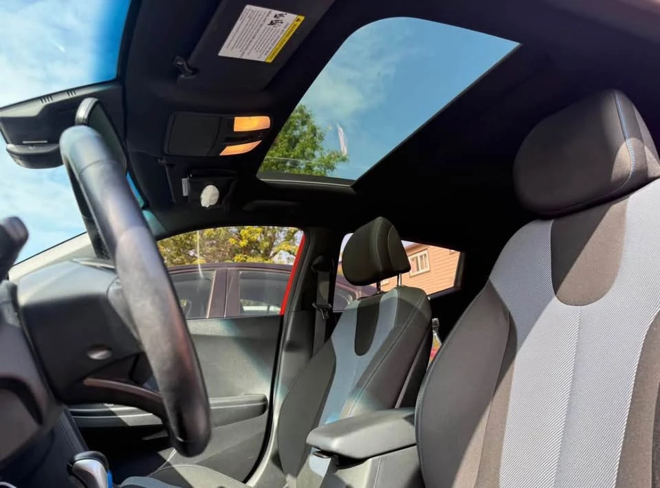 2020 Hyundai Veloster - Image 9 of 16