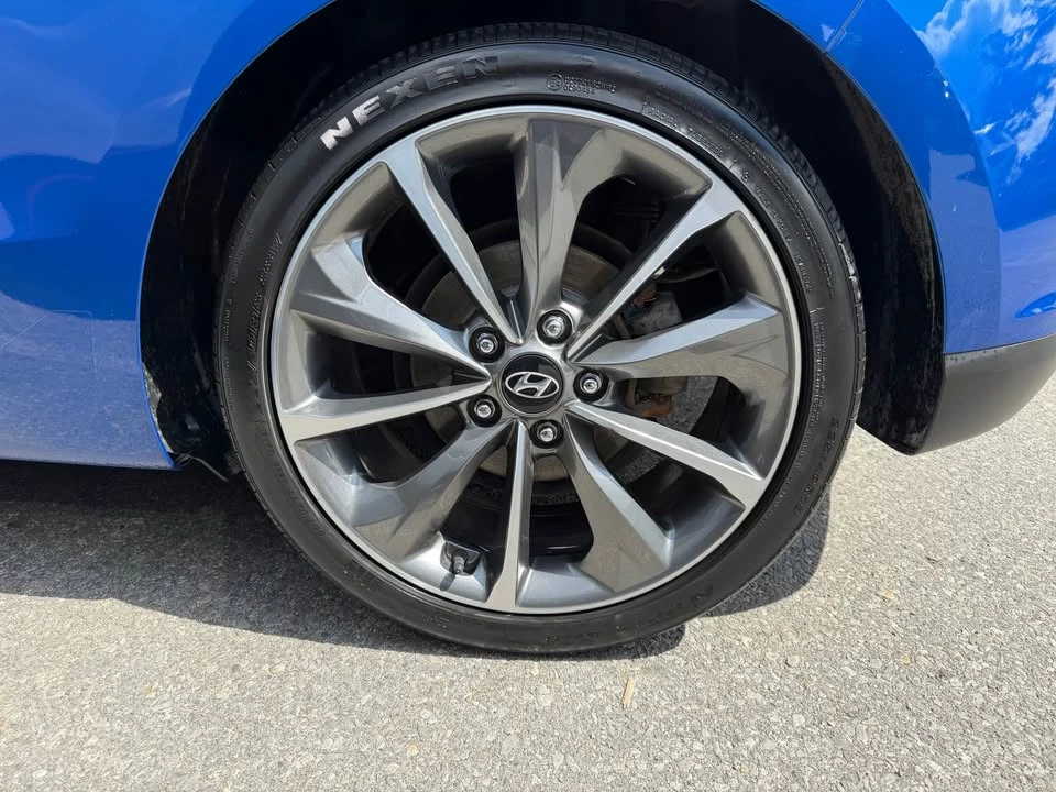 2020 Hyundai Veloster - Image 6 of 7