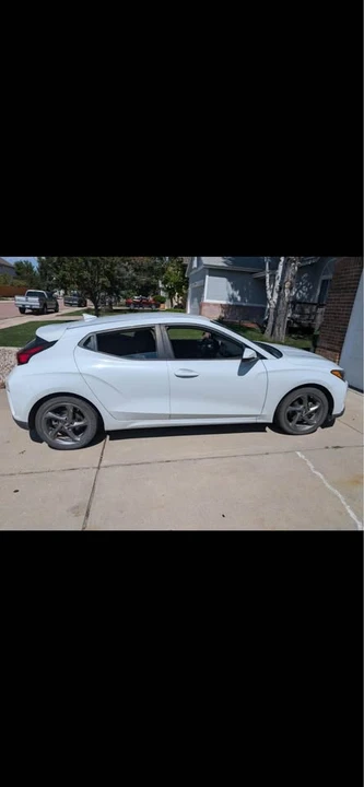 2020 Hyundai Veloster - Image 3 of 7