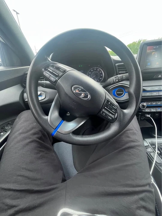 2020 Hyundai Veloster - Image 4 of 7