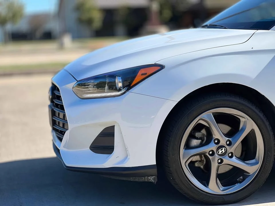 2020 Hyundai Veloster - Image 6 of 17