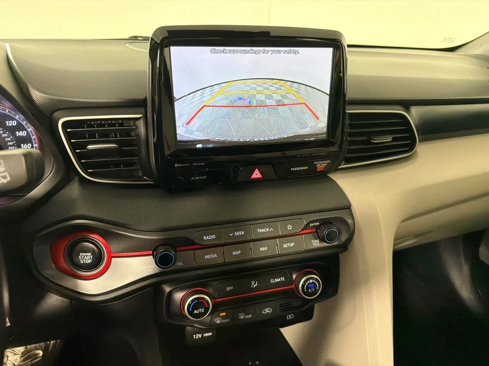 2020 Hyundai Veloster - Image 18 of 21