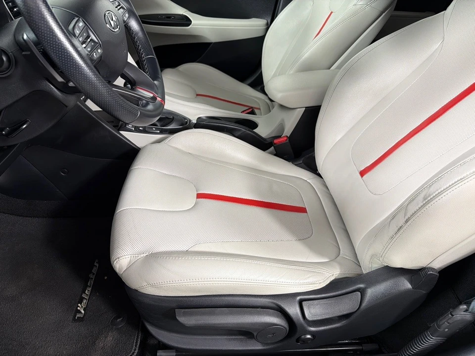 2020 Hyundai Veloster - Image 12 of 21