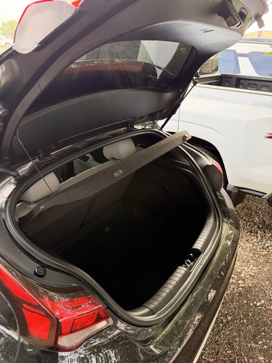 2020 Hyundai Veloster - Image 5 of 14
