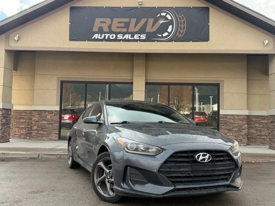 2020 Hyundai Veloster - Image 2 of 8