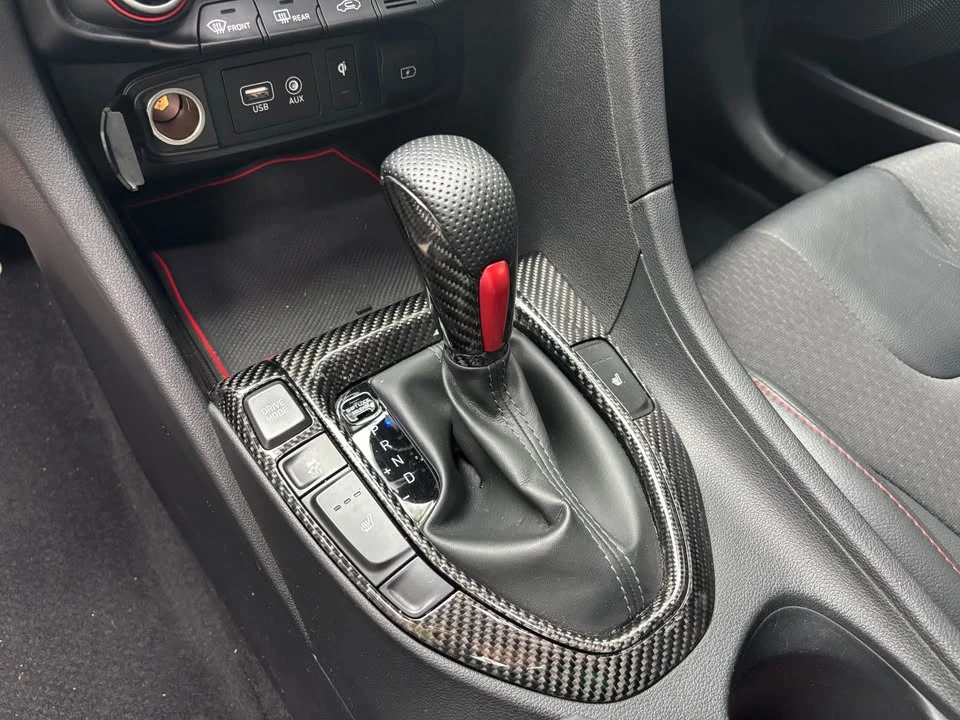 2020 Hyundai Veloster - Image 14 of 20