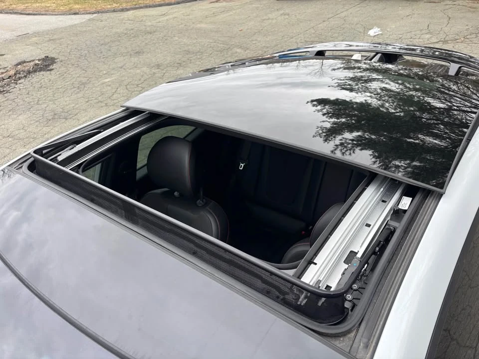 2020 Hyundai Veloster - Image 10 of 20