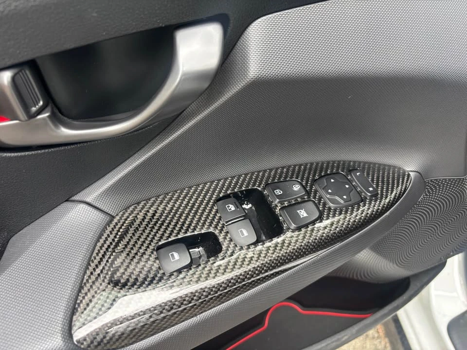 2020 Hyundai Veloster - Image 20 of 20