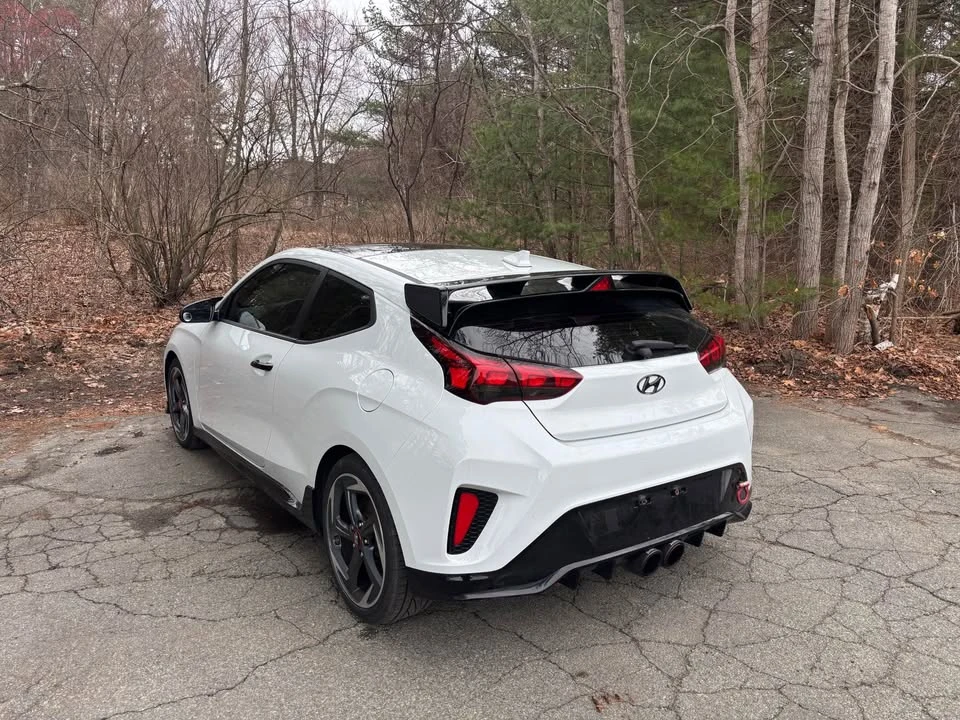 2020 Hyundai Veloster - Image 8 of 20
