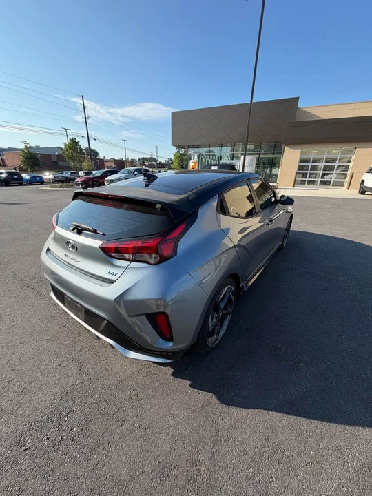 2020 Hyundai Veloster - Image 3 of 7