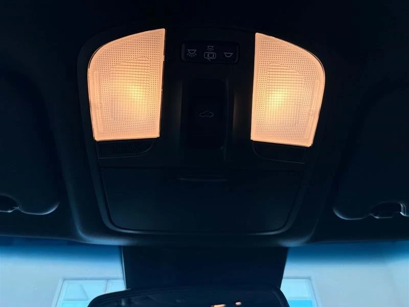 2020 Hyundai Veloster - Image 19 of 20