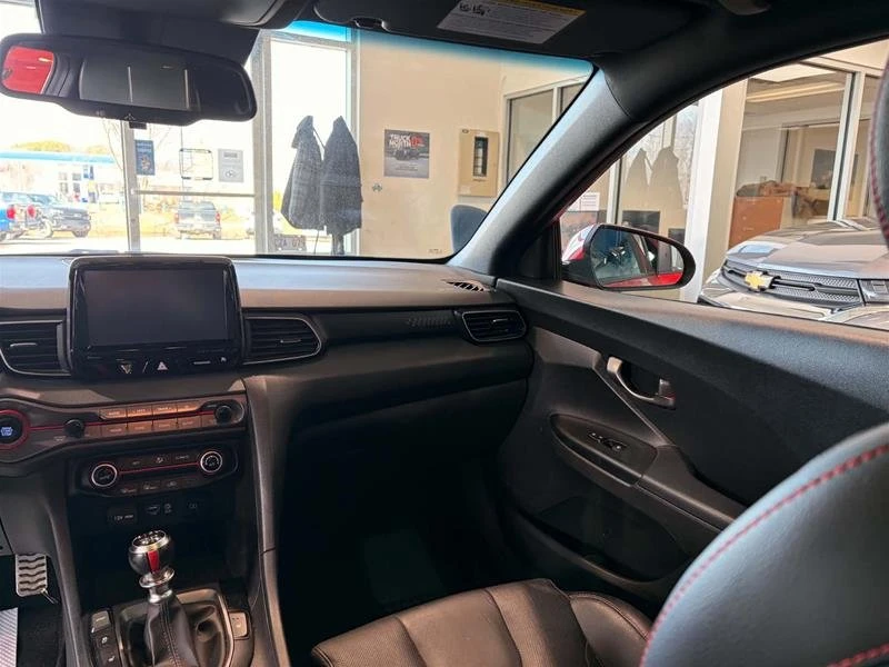 2020 Hyundai Veloster - Image 17 of 20
