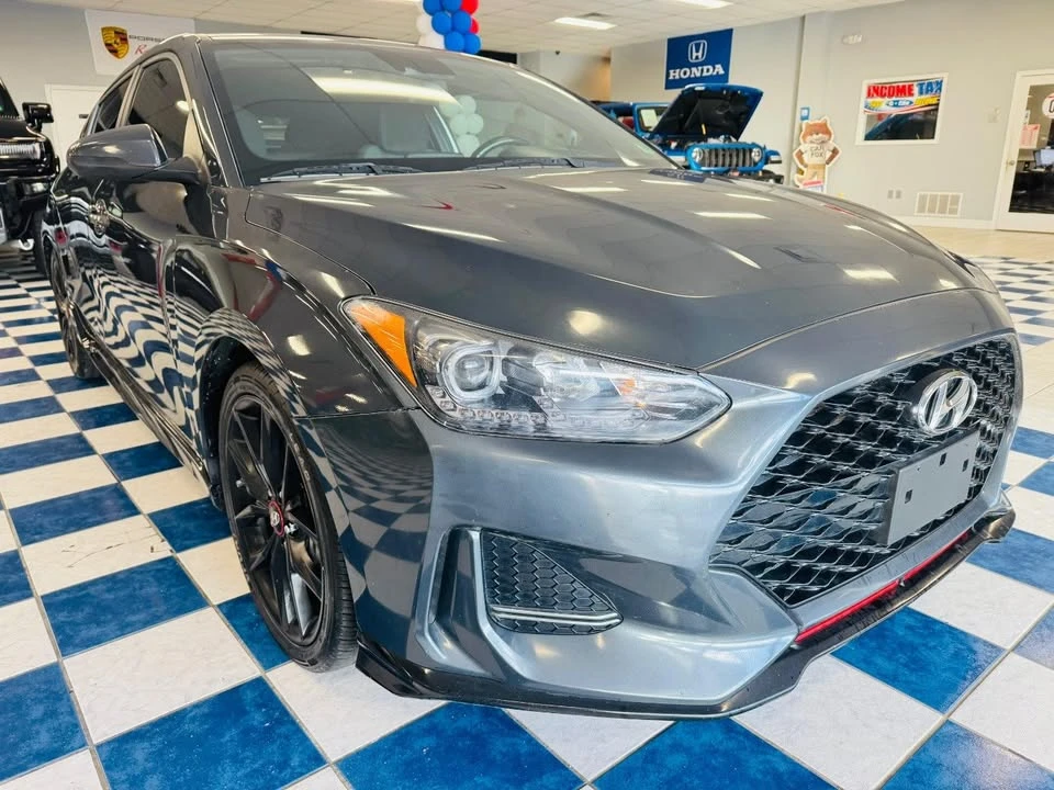 2020 Hyundai Veloster - Image 8 of 17