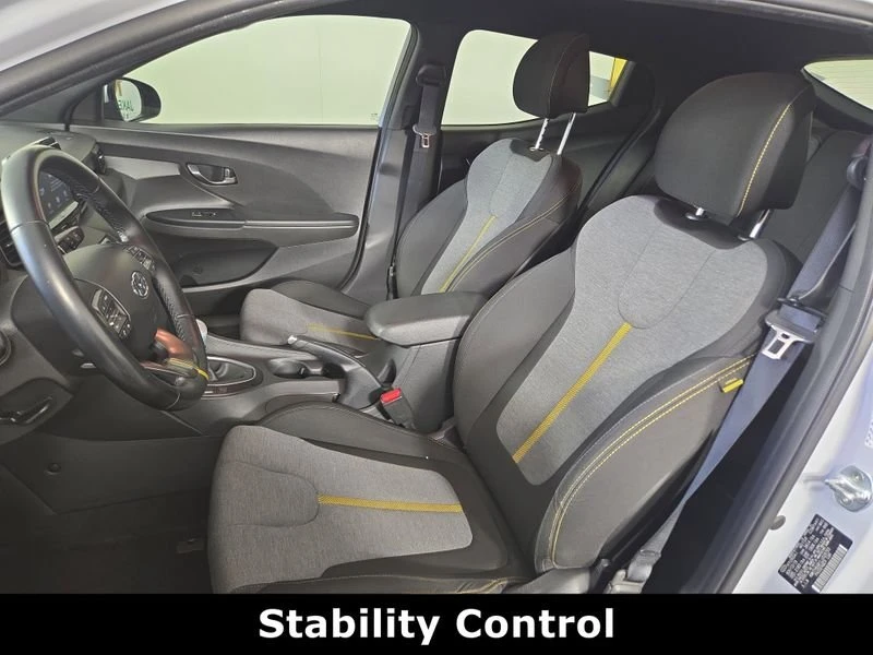 2020 Hyundai Veloster - Image 8 of 20