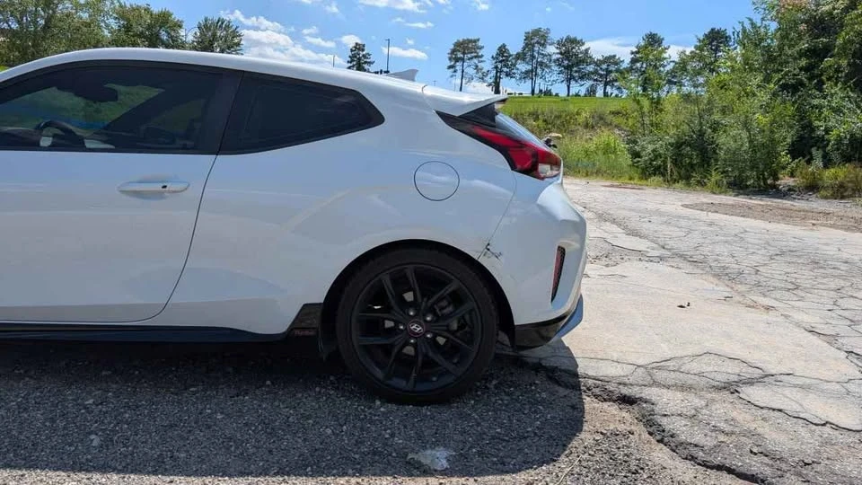 2020 Hyundai Veloster - Image 5 of 11