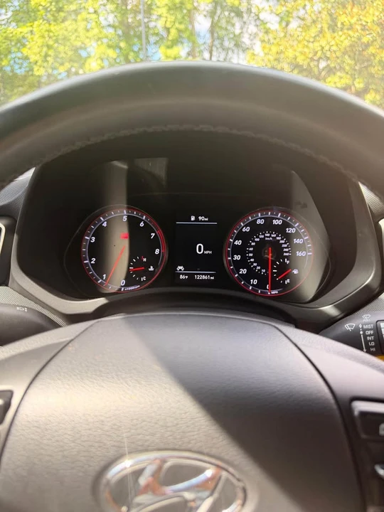 2020 Hyundai Veloster - Image 3 of 14