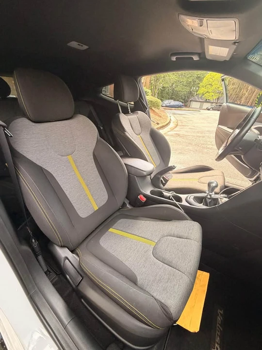 2020 Hyundai Veloster - Image 4 of 14