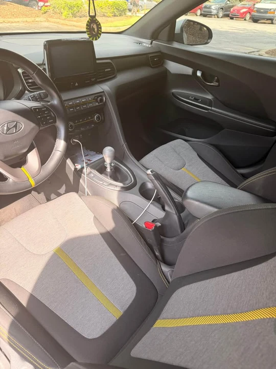 2020 Hyundai Veloster - Image 7 of 14