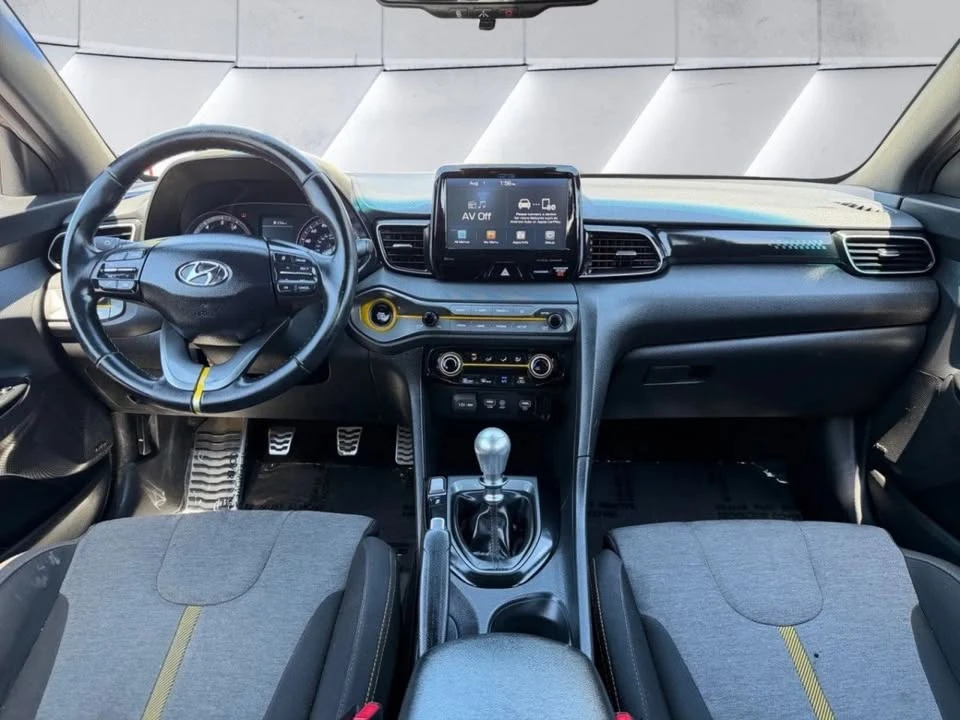 2020 Hyundai Veloster - Image 12 of 19