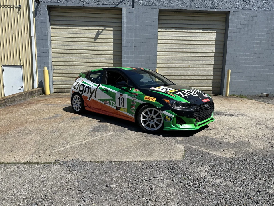 2020 Hyundai Veloster - Image 15 of 31