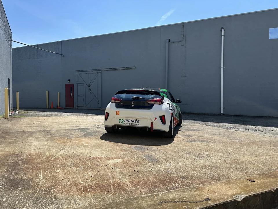 2020 Hyundai Veloster - Image 24 of 31