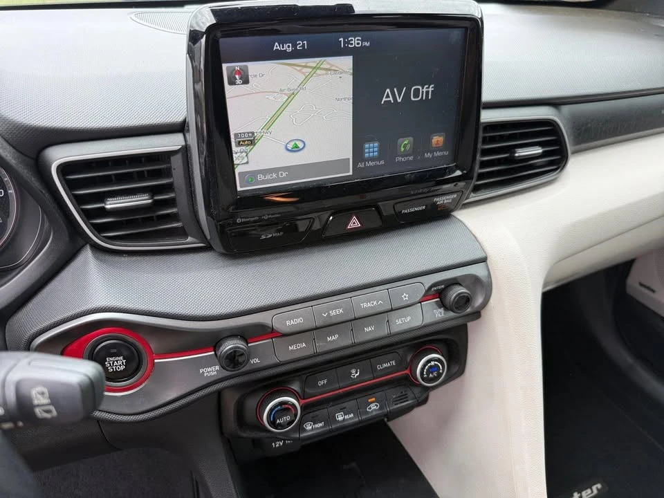 2020 Hyundai Veloster - Image 14 of 20