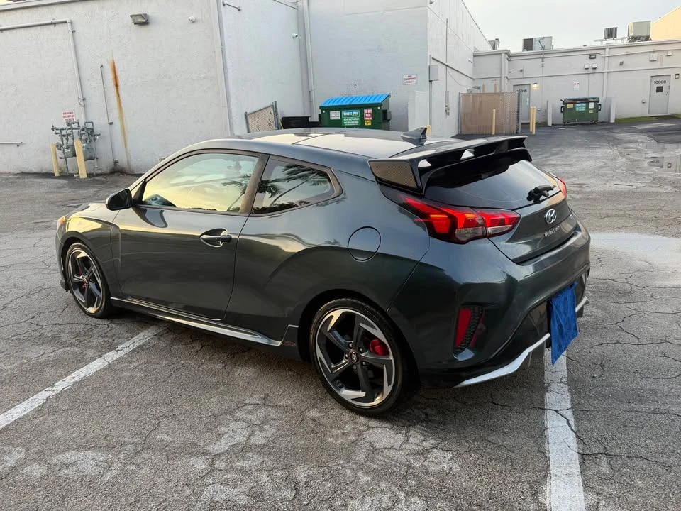 2020 Hyundai Veloster - Image 5 of 17