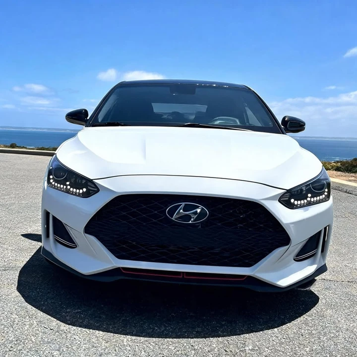 2020 Hyundai Veloster - Image 2 of 20