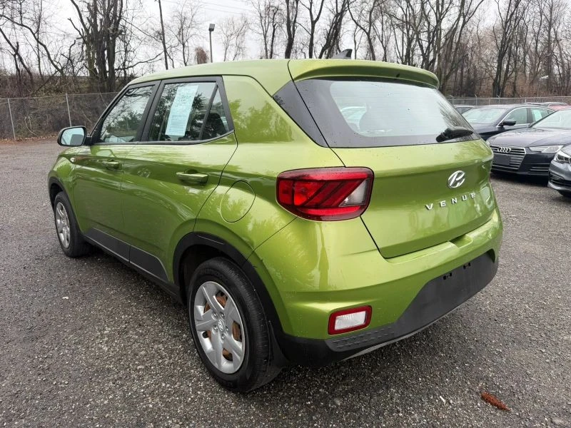 2020 Hyundai Venue - Image 7 of 12