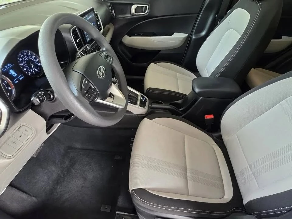 2020 Hyundai Venue - Image 7 of 12