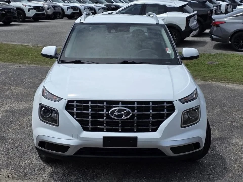 2020 Hyundai Venue - Image 2 of 12