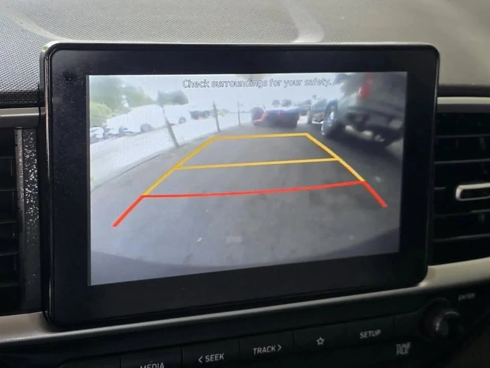 2020 Hyundai Venue - Image 11 of 12