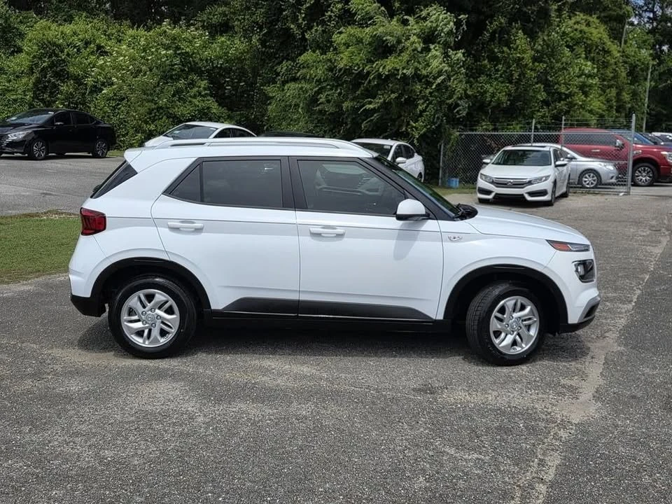2020 Hyundai Venue - Image 6 of 12