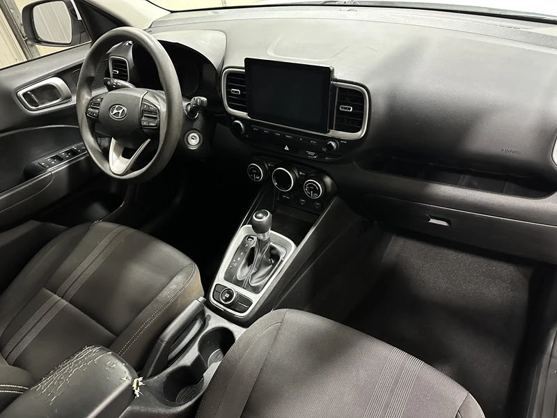 2020 Hyundai Venue - Image 19 of 24