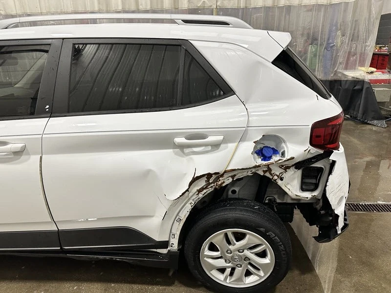 2020 Hyundai Venue - Image 12 of 21