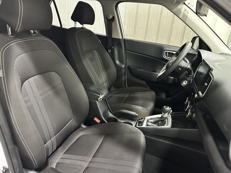 2020 Hyundai Venue - Image 18 of 24