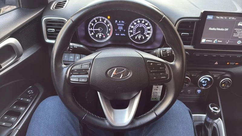 2020 Hyundai Venue - Image 10 of 12
