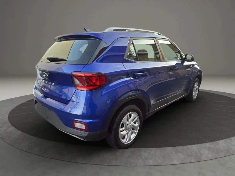 2020 Hyundai Venue - Image 5 of 12