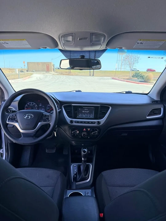 2020 Hyundai Accent - Image 12 of 15