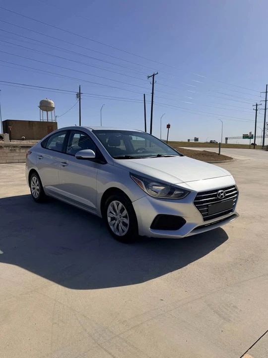 2020 Hyundai Accent - Image 2 of 15
