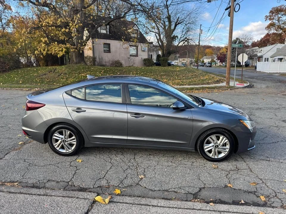 2020 Hyundai Elantra - Image 7 of 16