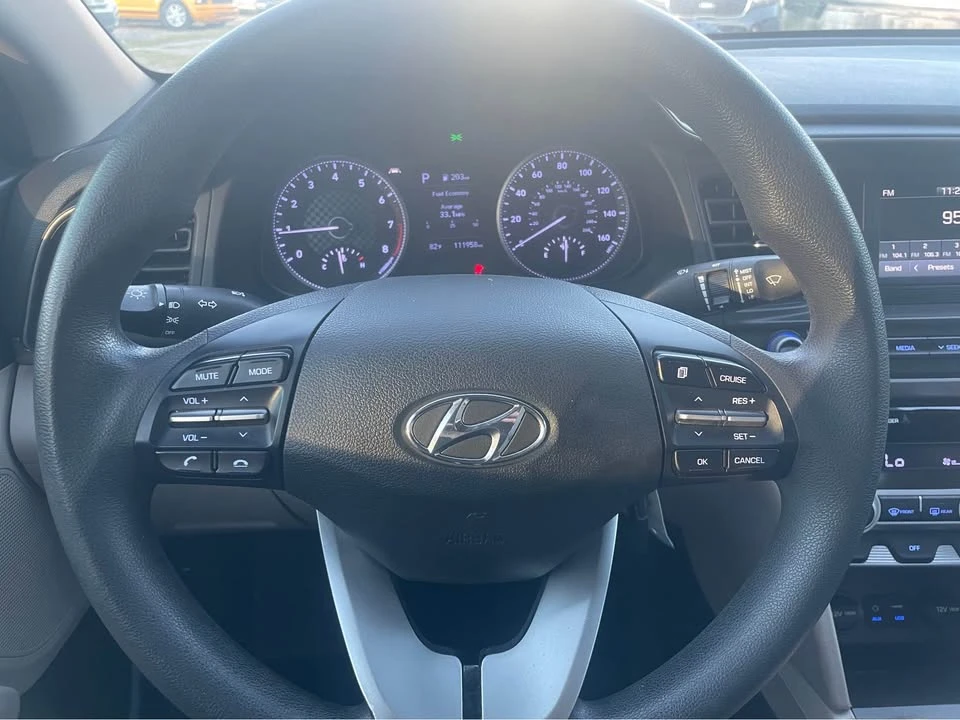 2020 Hyundai Elantra - Image 12 of 16