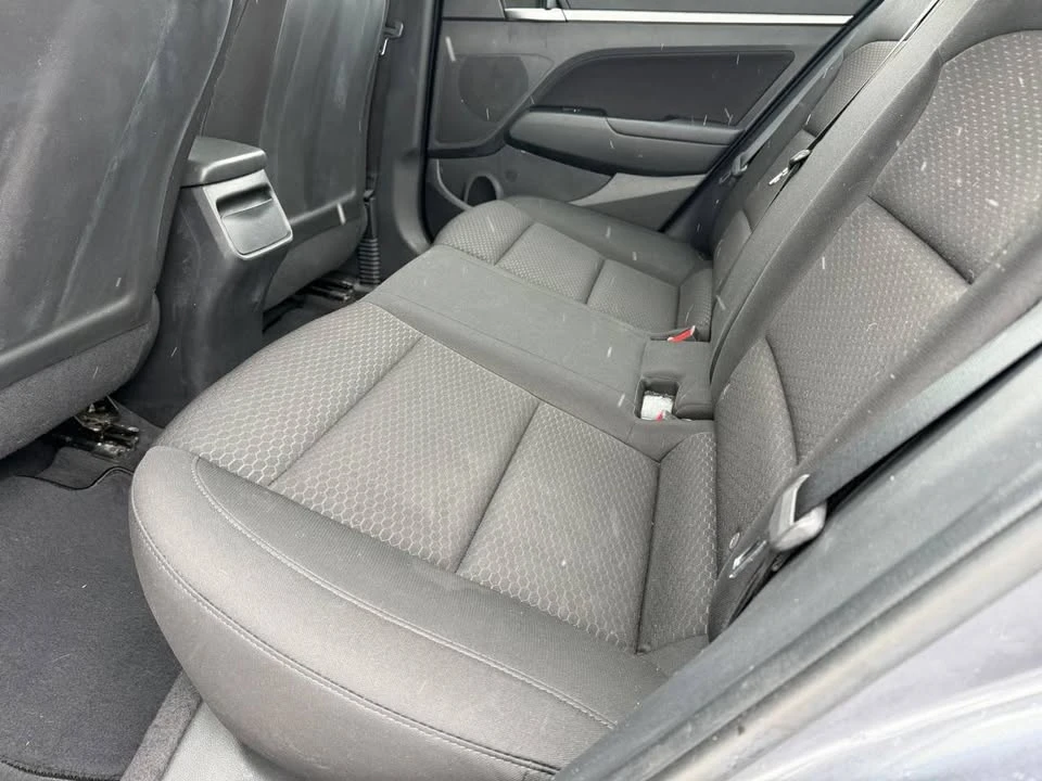 2020 Hyundai Elantra - Image 17 of 18